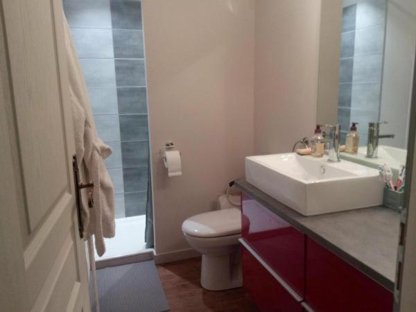 Chez Nathalie Et Etienne Bed & Breakfast Saillans  Bagian luar foto